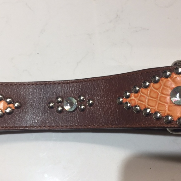 Heavy embossed  All Leather Belt - Picture 6 of 7